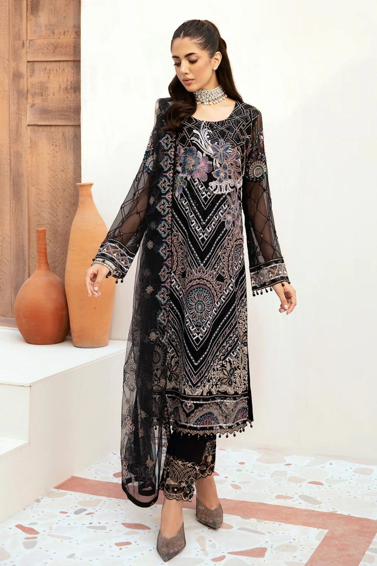 guest outfits to attend pakistani wedding