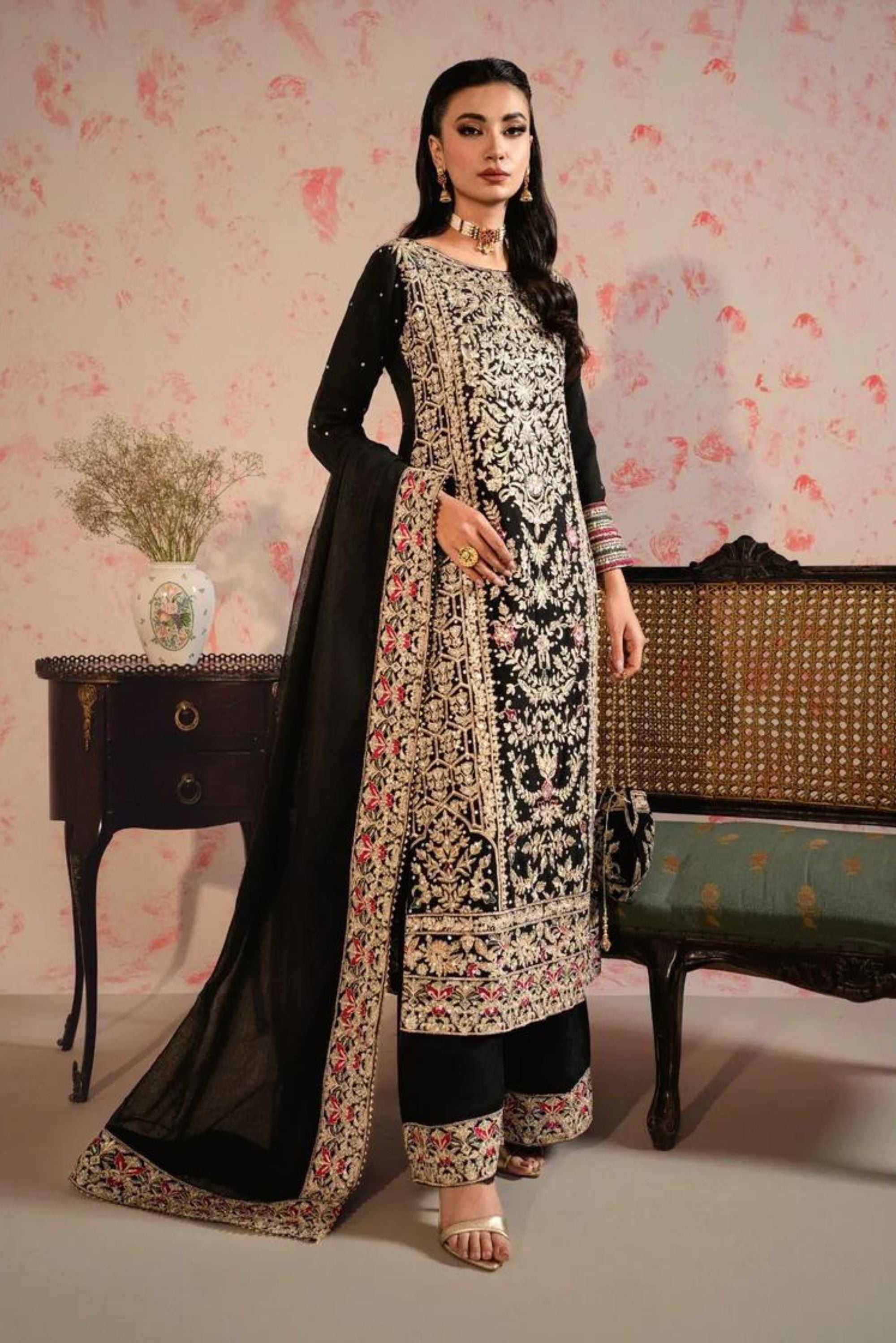 Pakistani Wedding Suits For Women