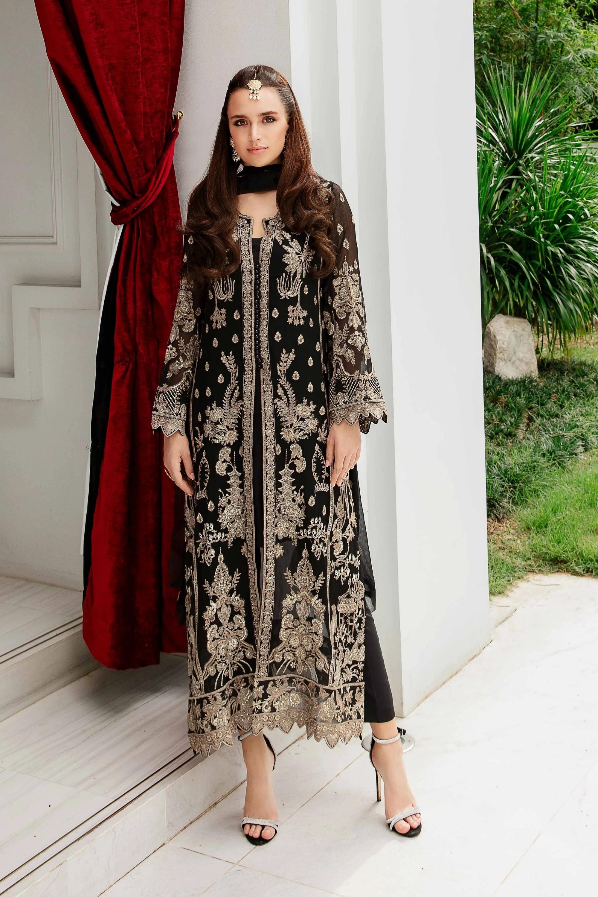 Formal Suits For Pakistani Wedding Function 