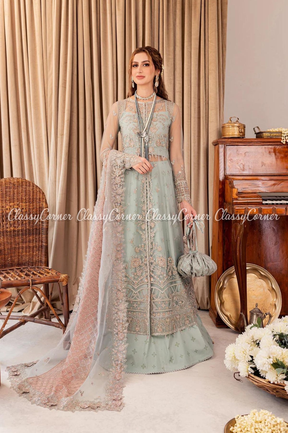 pakistani wedding party outfits