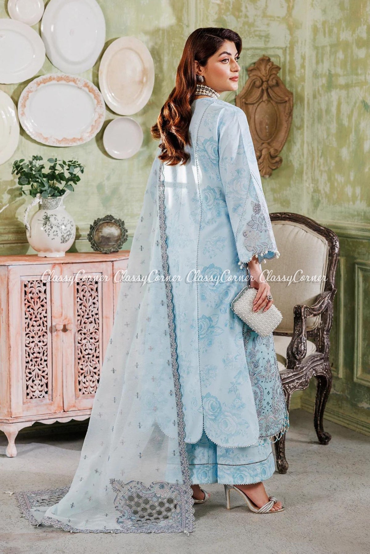 pakistani formal women outfits