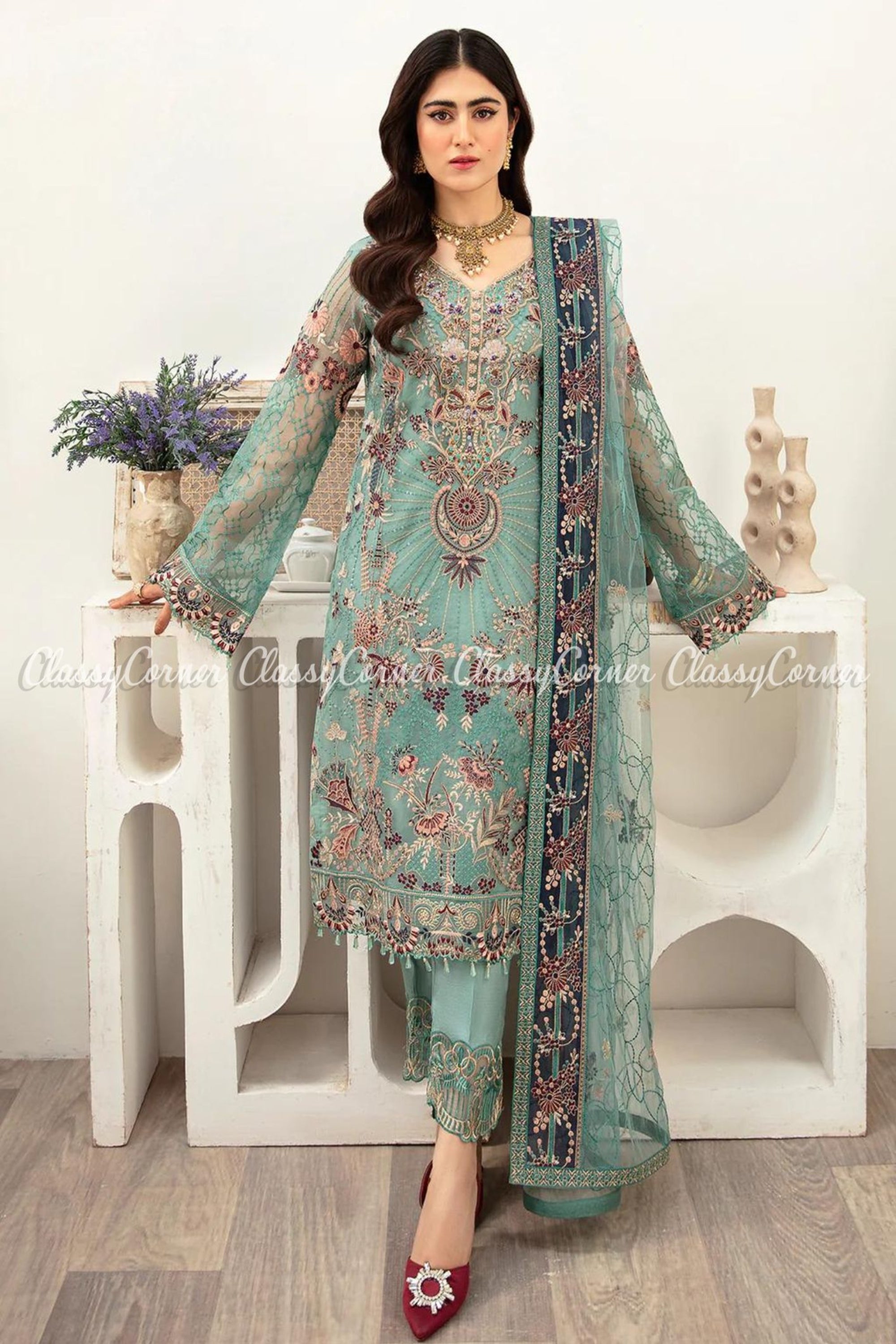 women's dress for pakistani wedding