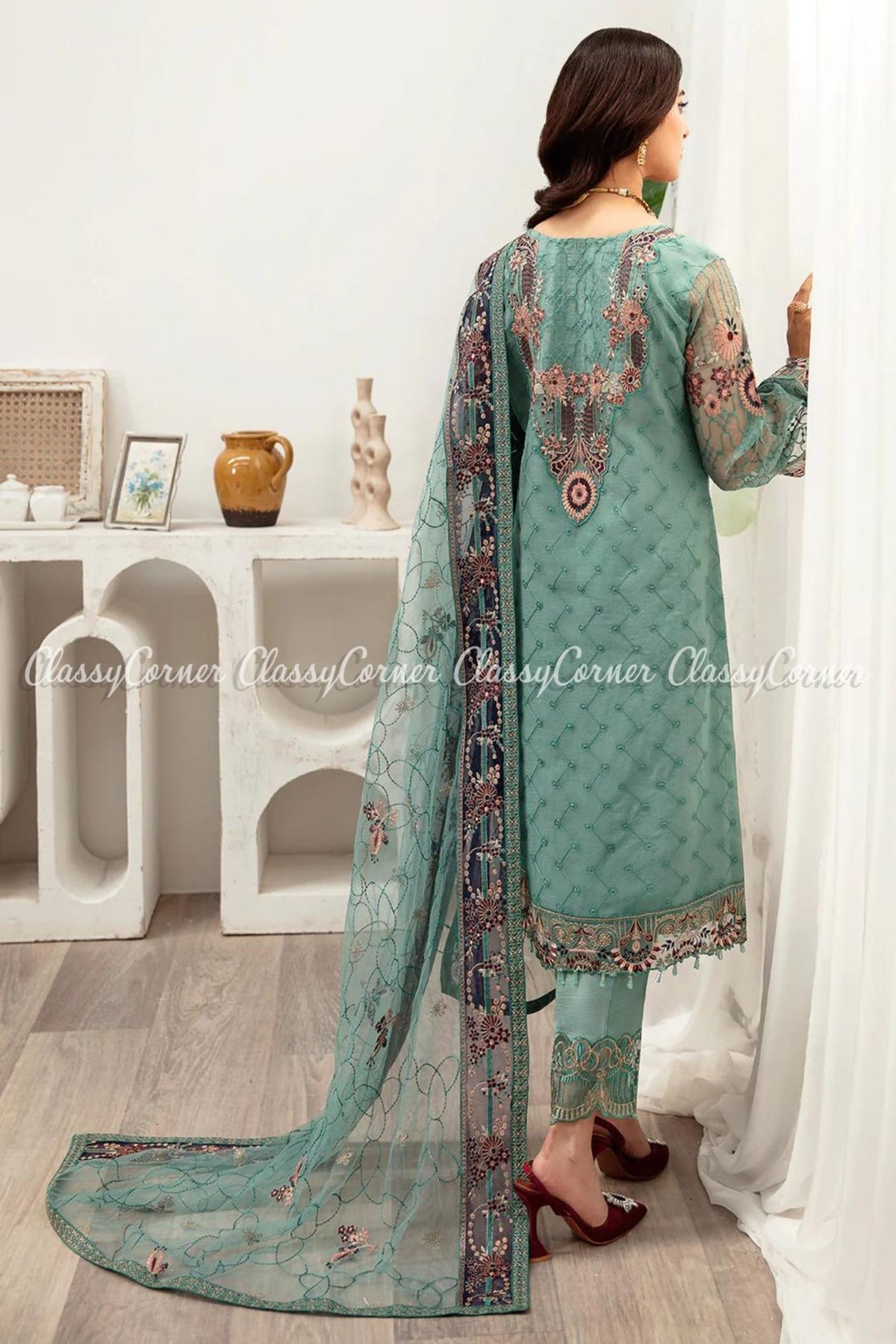 women&#39;s dress for pakistani wedding