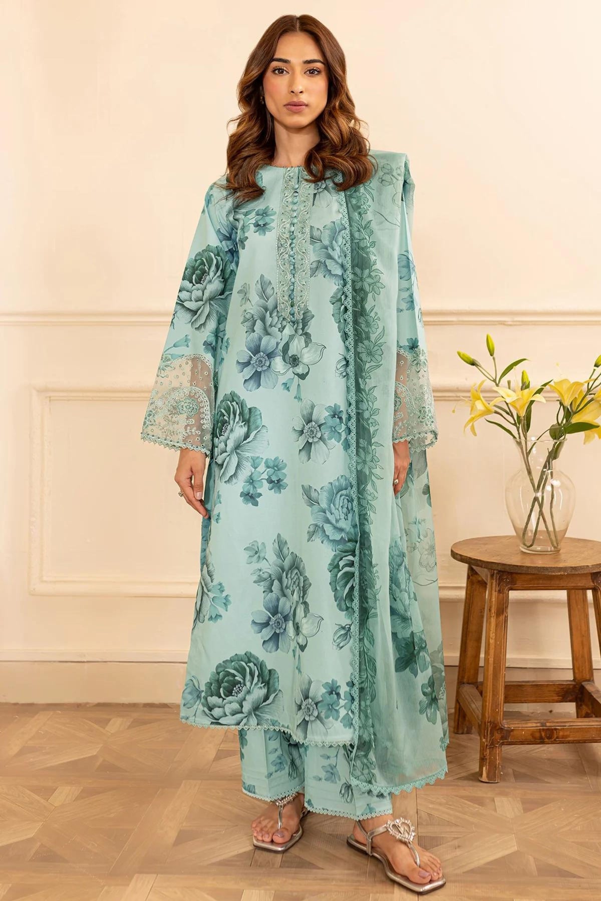 Pakistani Formal Wear Outfits For Guests