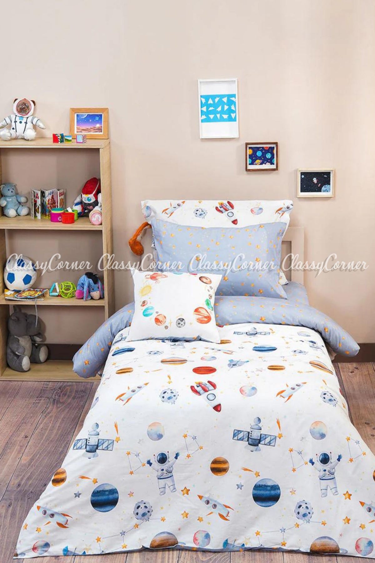 Kid&#39;s White Blue Astro Printed Cotton Bedset