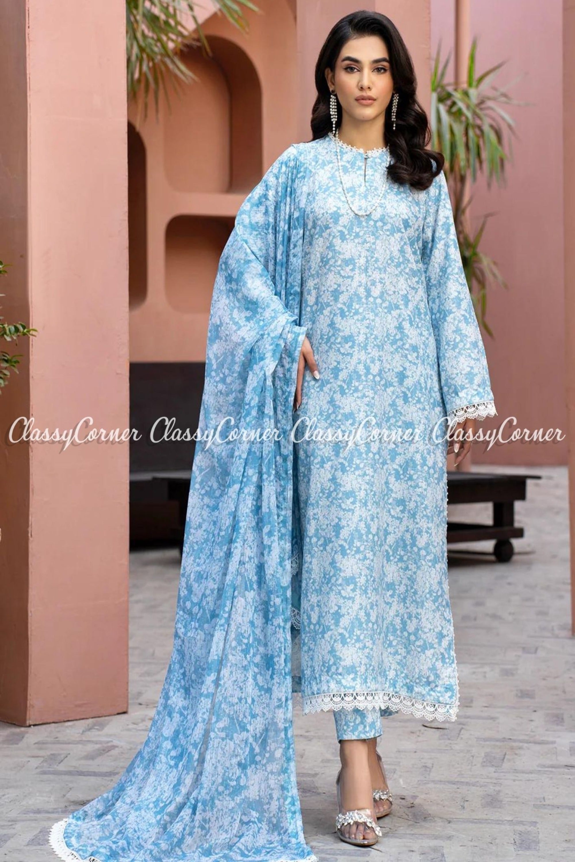 Pakistani Formal Suits For Women