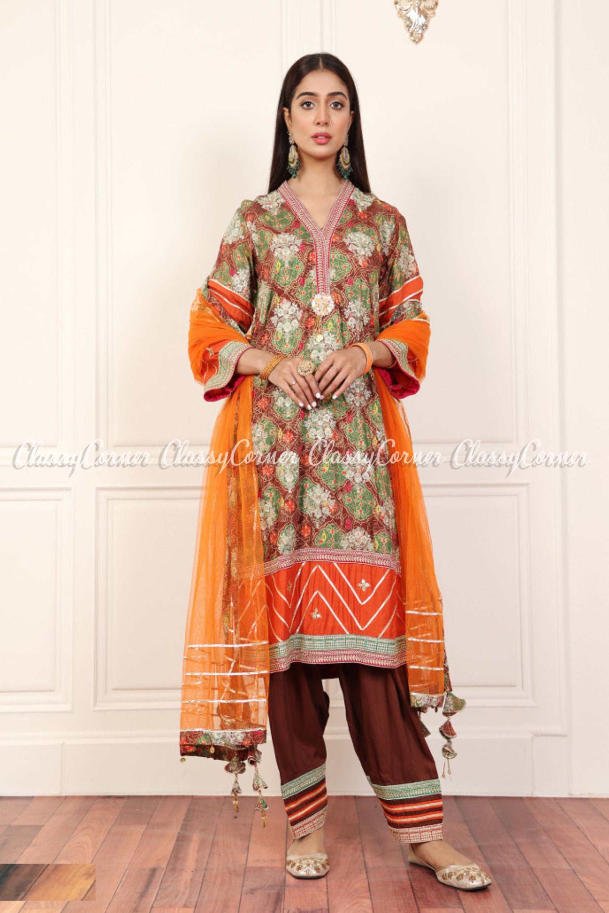 wedding outfit for women pakistani