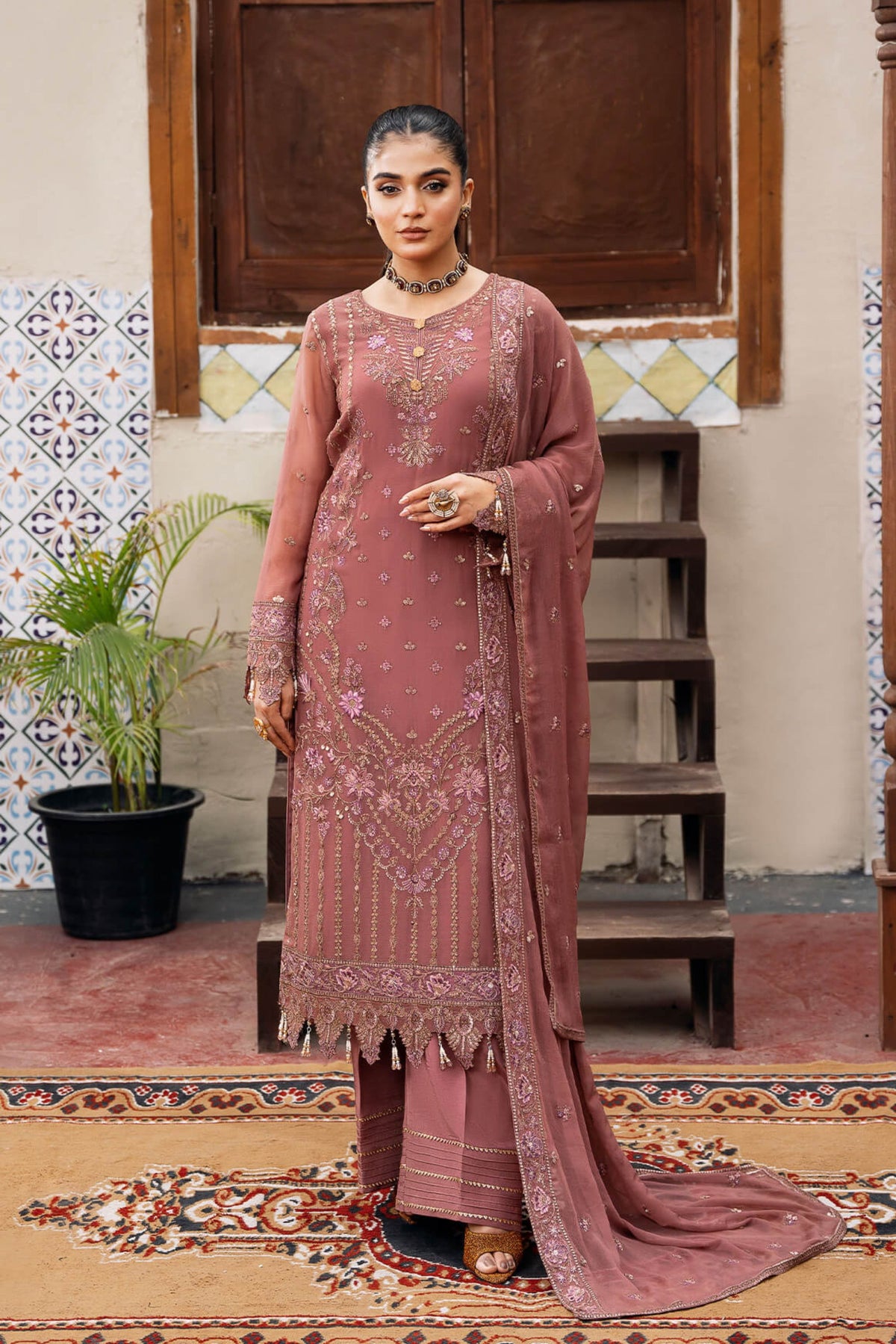 Tea Pink Chiffon Party Wear Suit