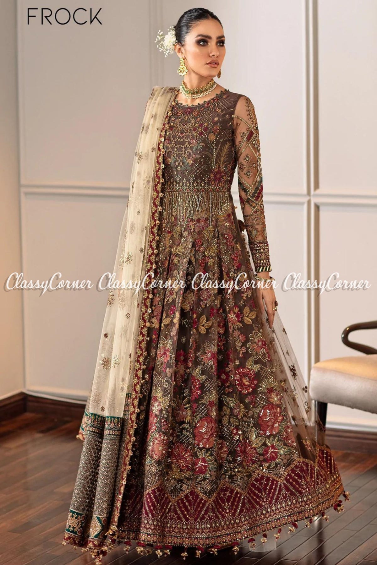 pakistani ladies wedding outfits