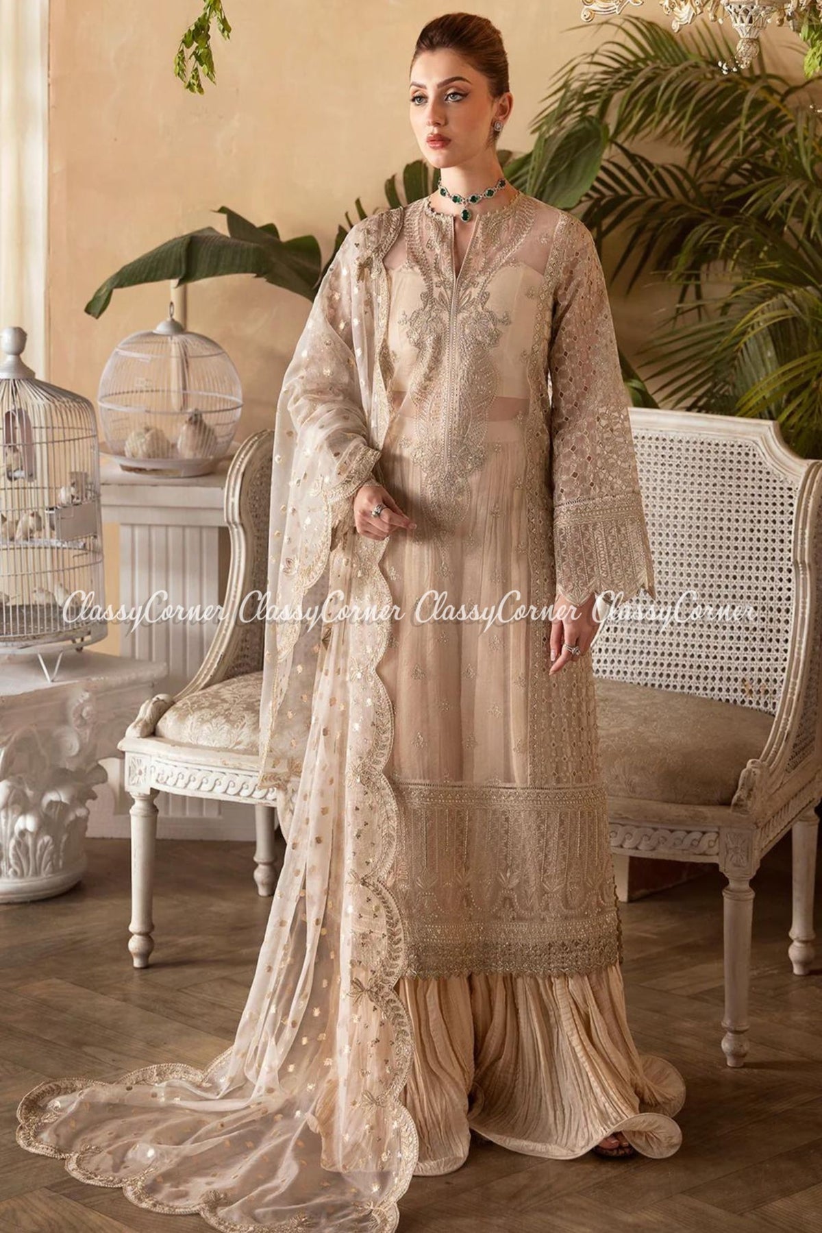 wedding guest outfits pakistani