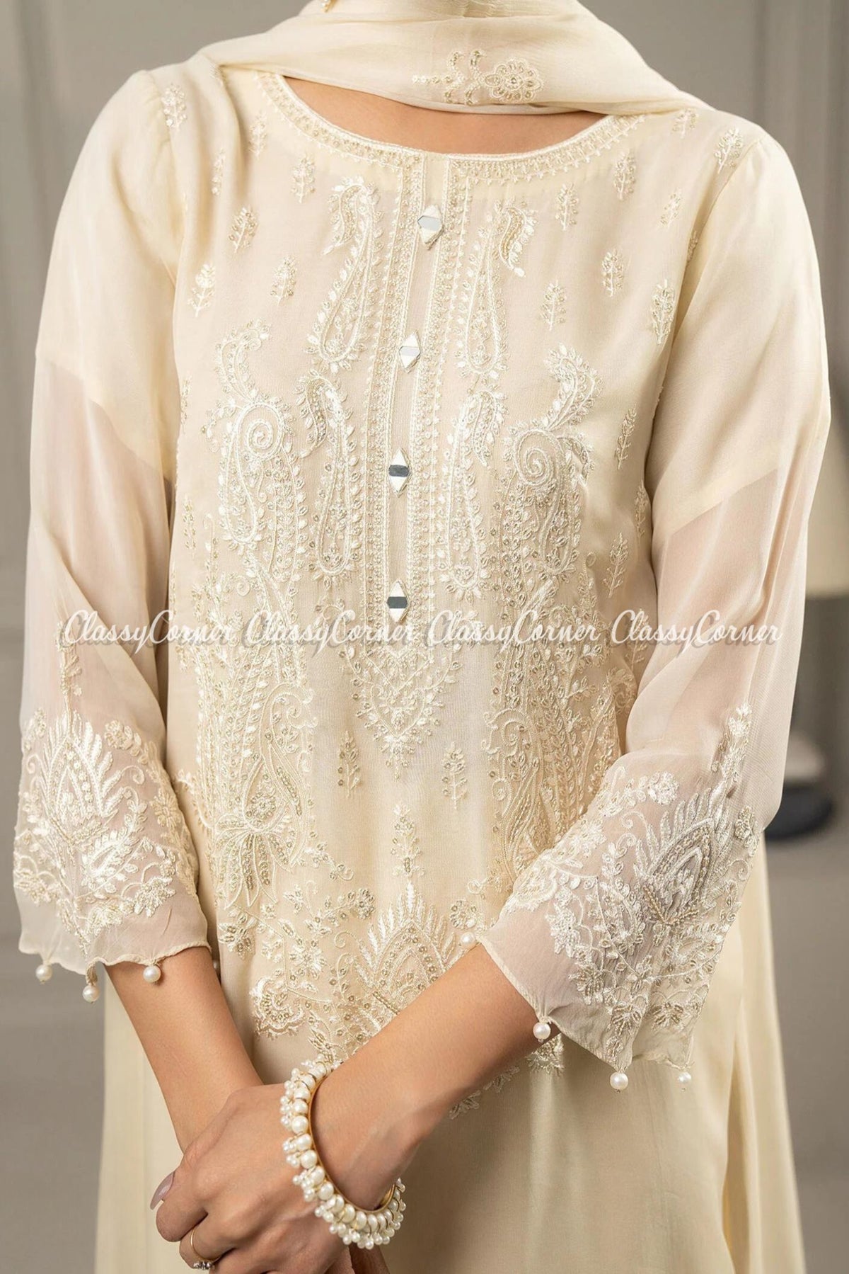 desi pakistani wedding outfits