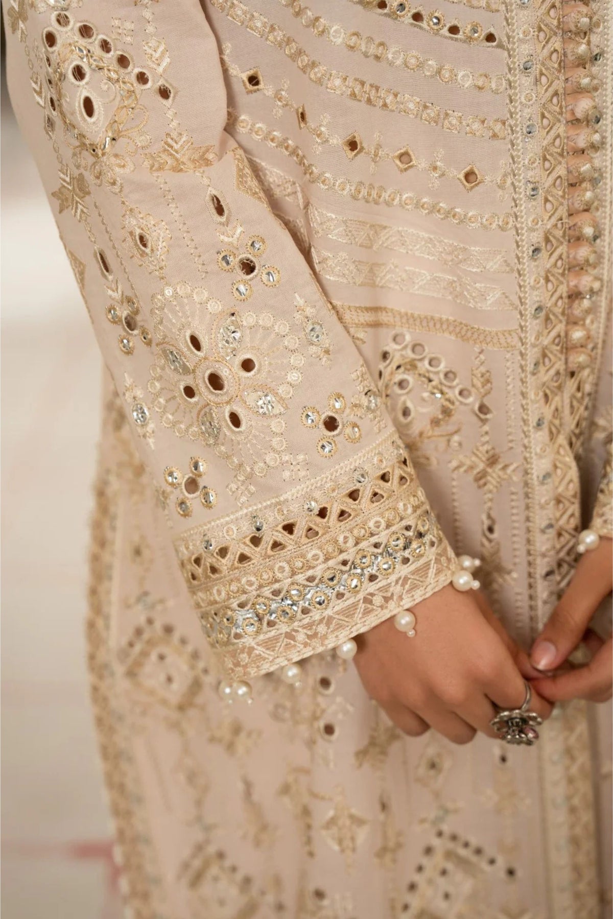 Pakistani Lawn Suits Online Sydney