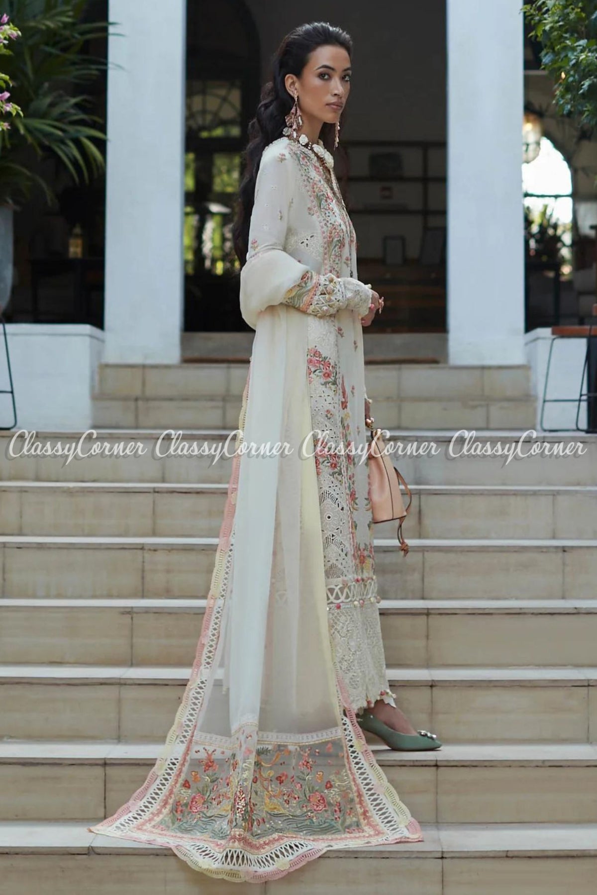 Cream White Pink Embroidered Lawn Salwar Kameez