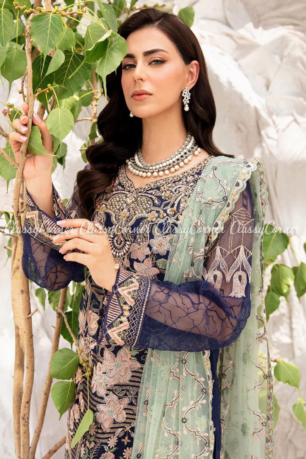 Pakistani wedding fashion for women