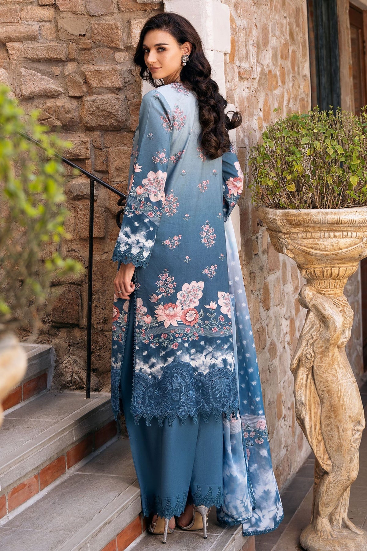 Pakistani Semi Formal Wears In Australia