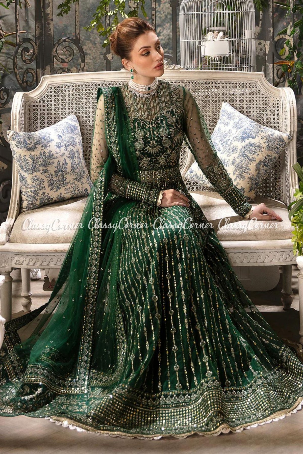 pakistani wedding outfit designers