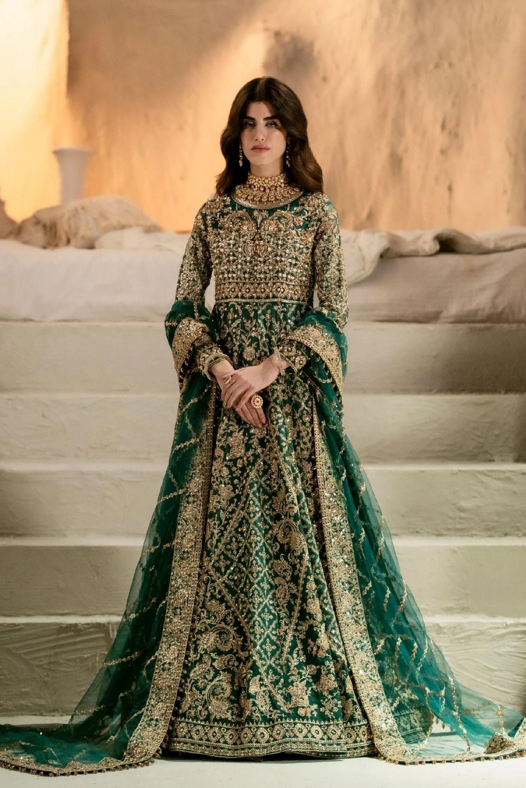 Pakistani Mehndi Night Outfit For Brides