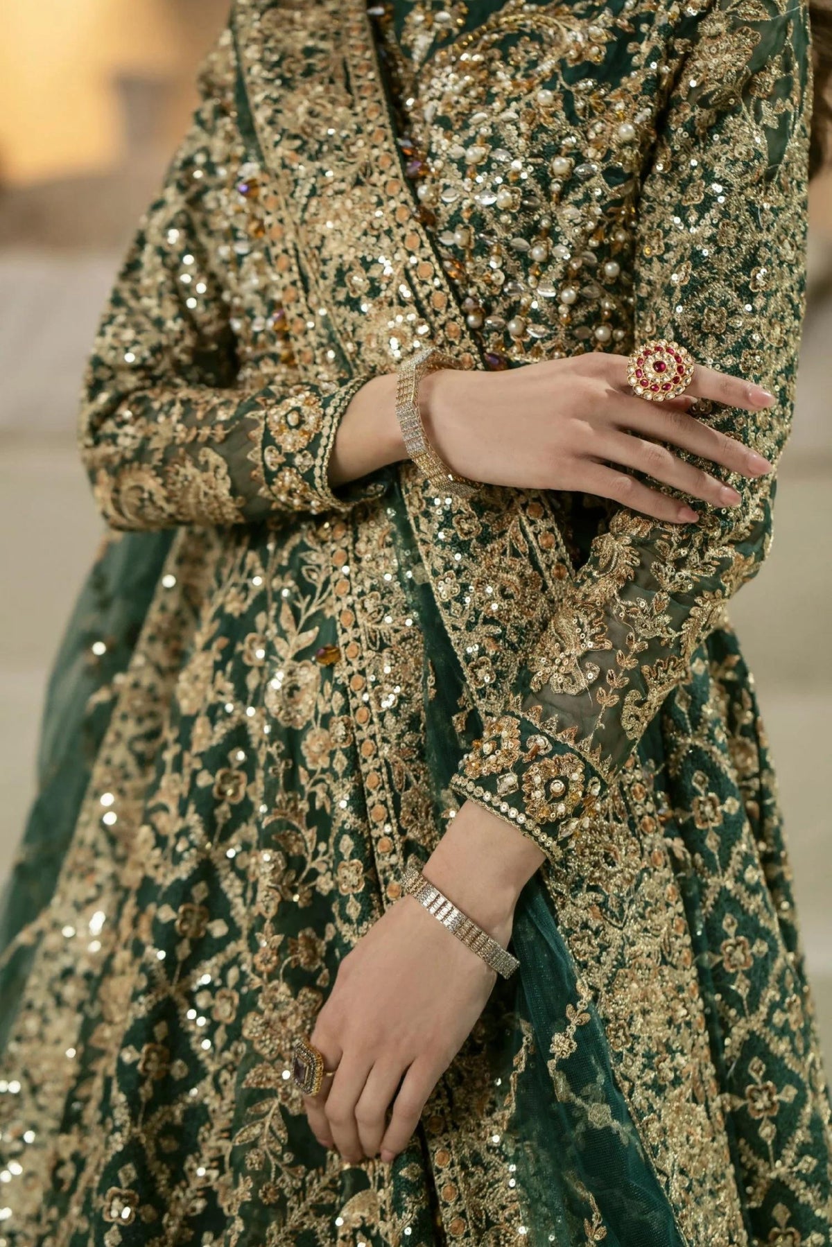 Pakistani Mehndi Night Outfit For Brides