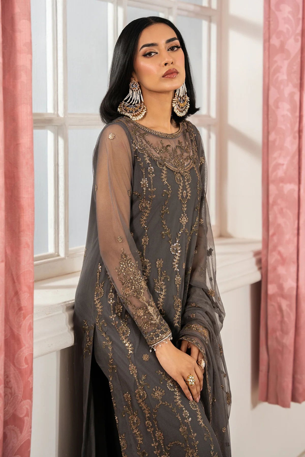 Fancy Dress For Pakistani Wedding
