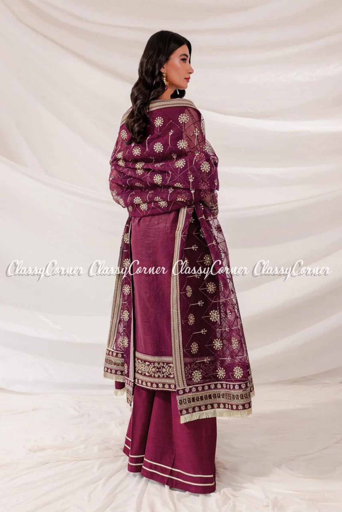 Traditional Pakistani wedding outfits Sydney