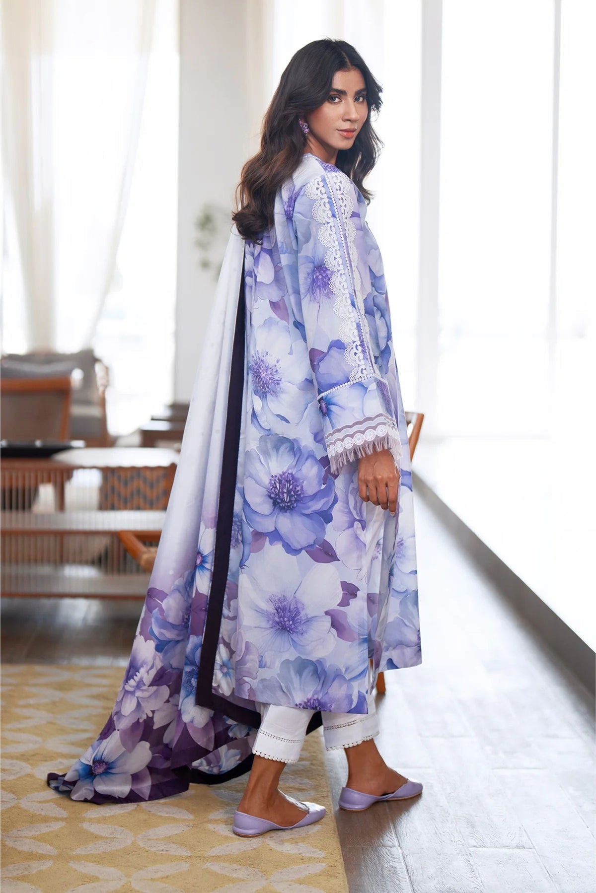 Pakistani Casual Lawn Suits In Australia