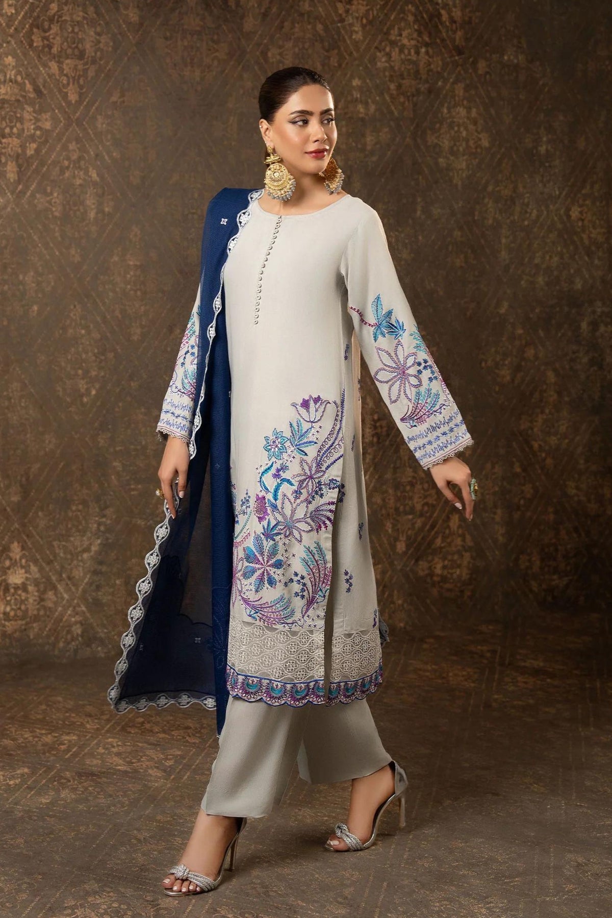 Pakistani Formal Wear Dresses Online