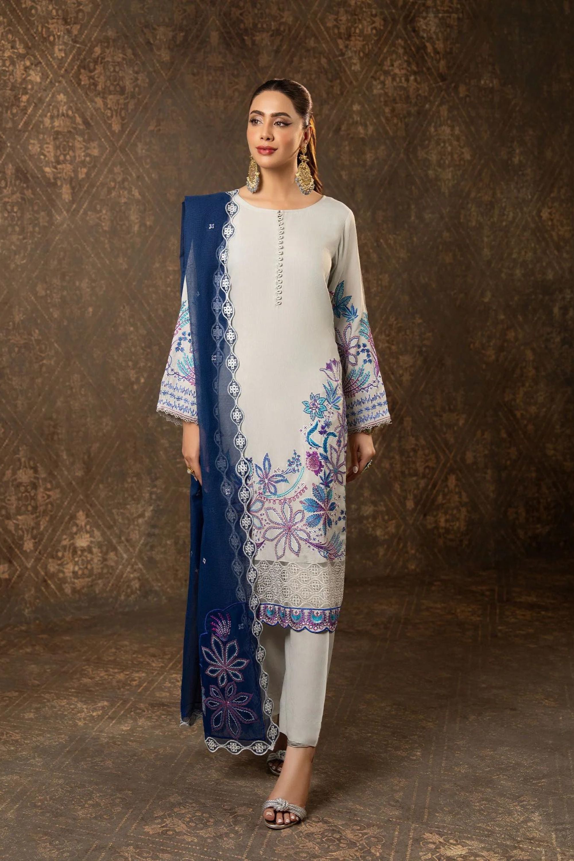 Pakistani Formal Wear Dresses Online