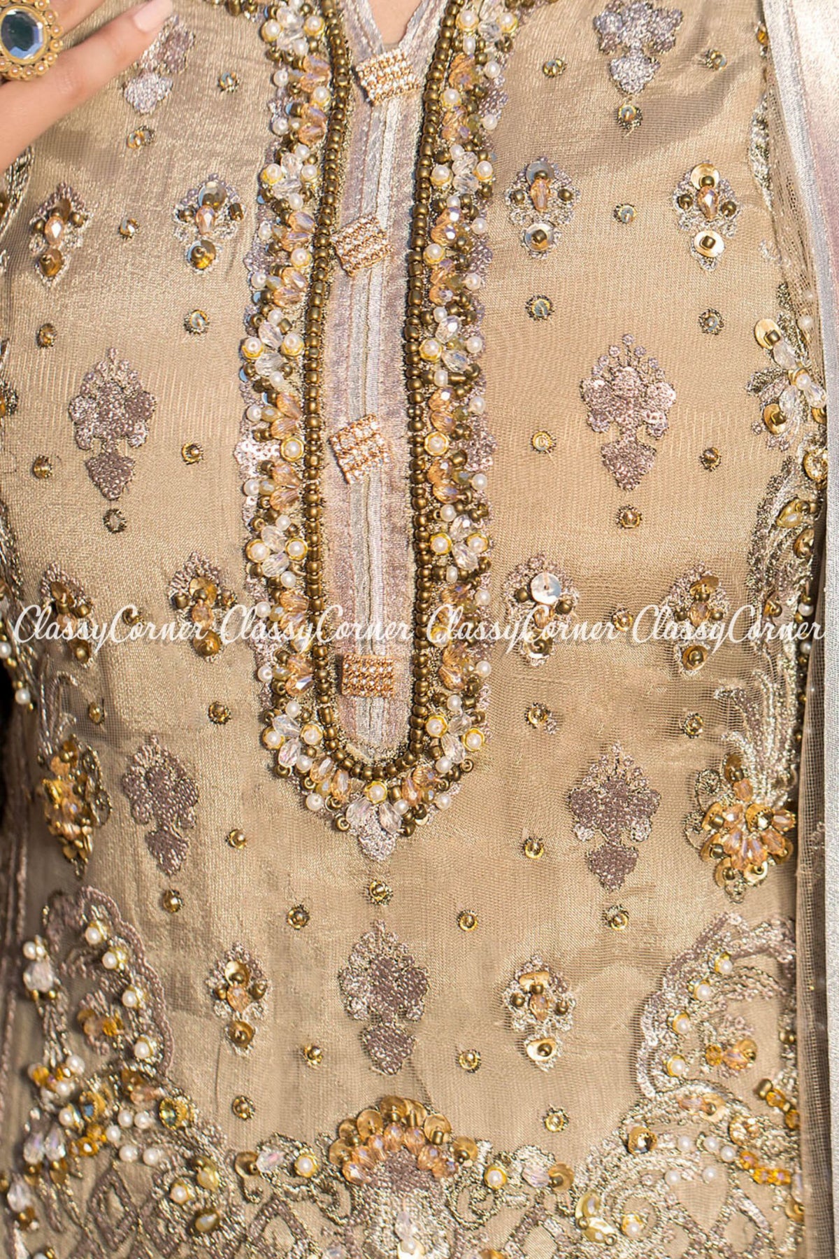 pakistani wedding women outfits