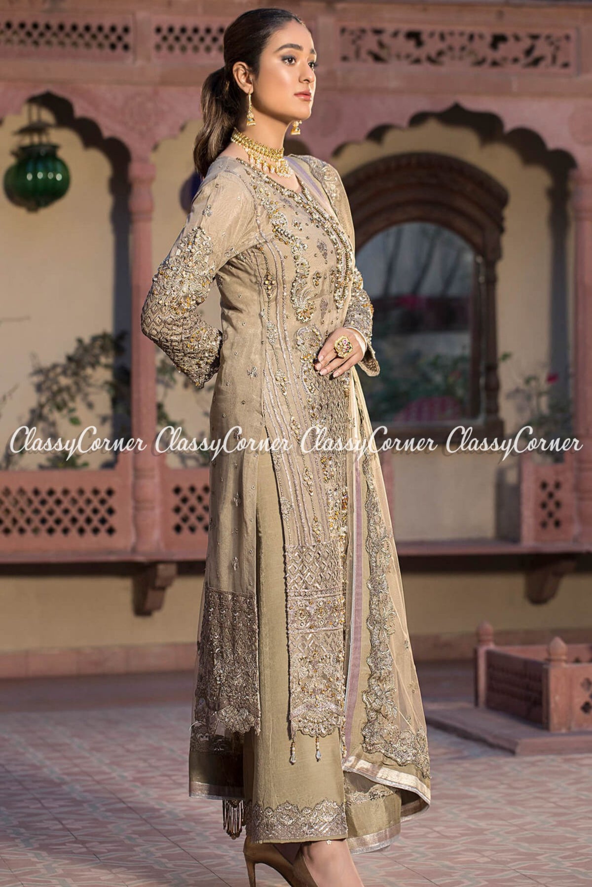 pakistani wedding women outfits