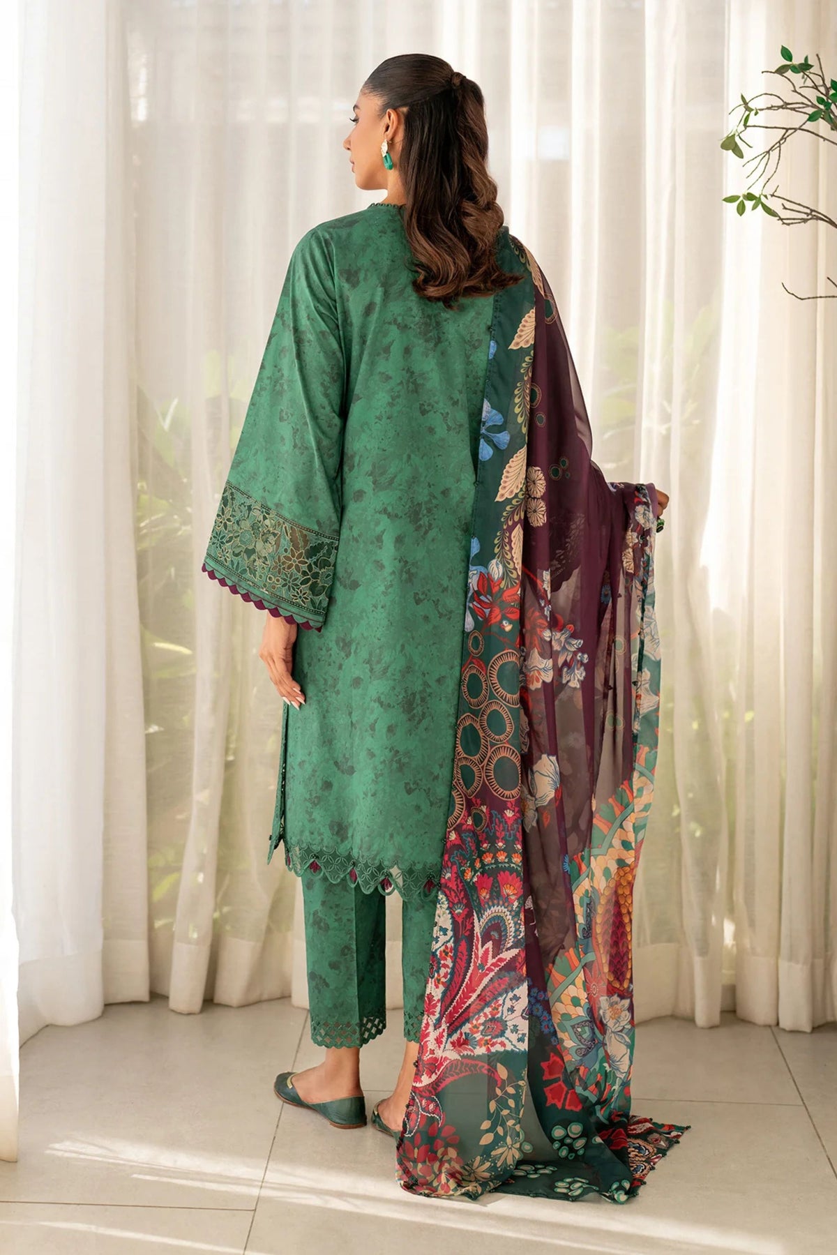 Pakistani Casual Lawn Suits In Australia