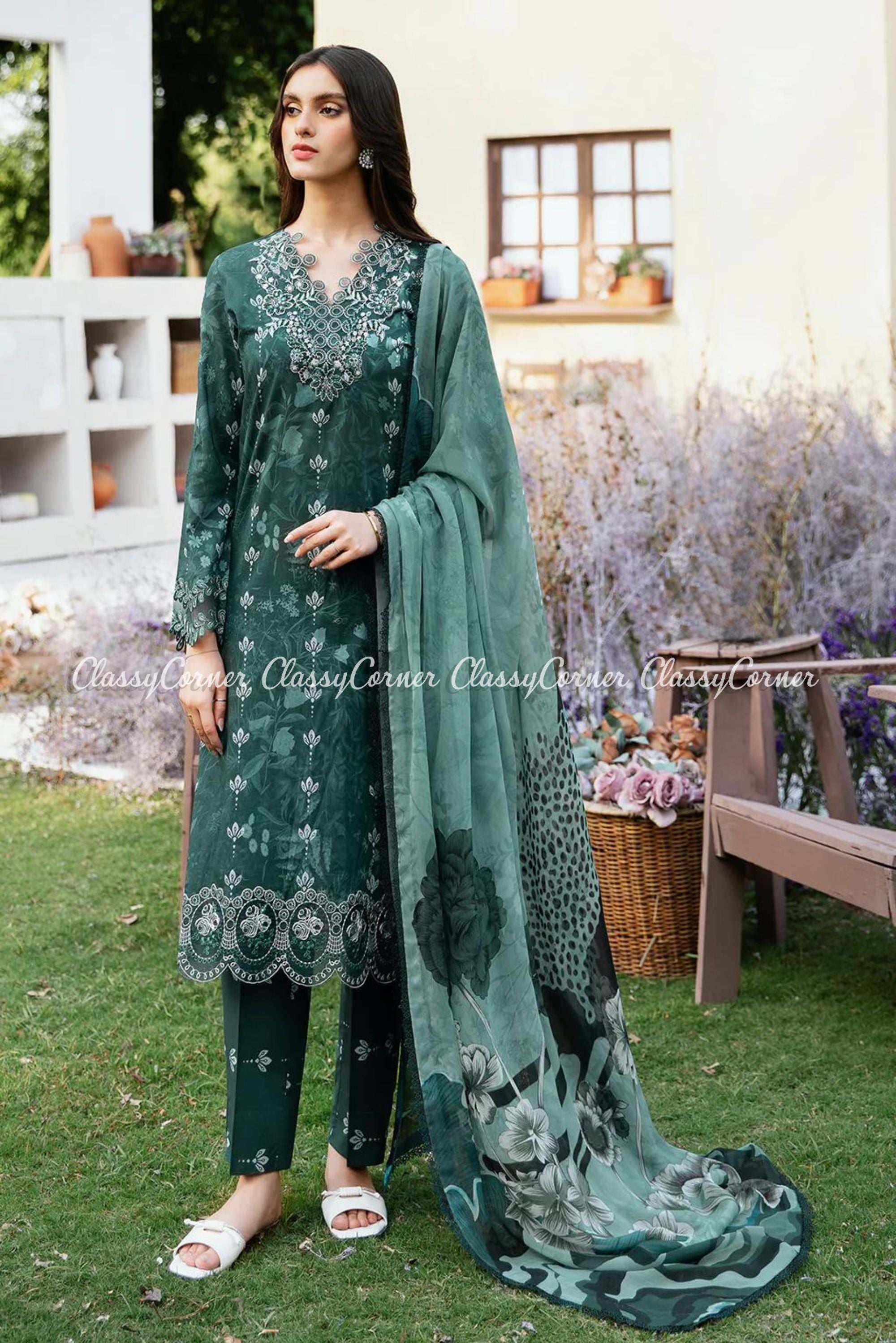 Latest Pakistani Lawn Suits