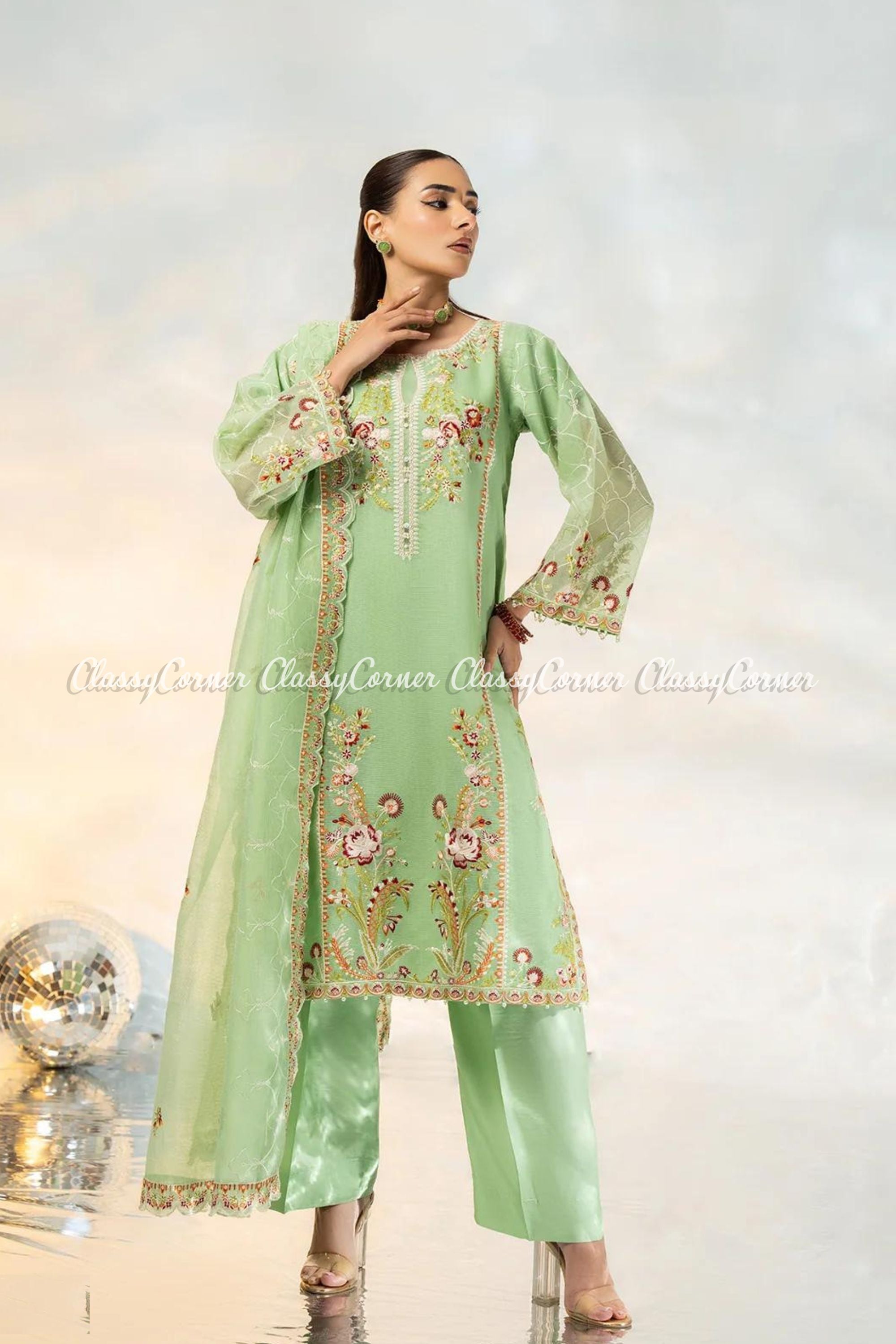 Pakistani Formal Dresses for Wedding