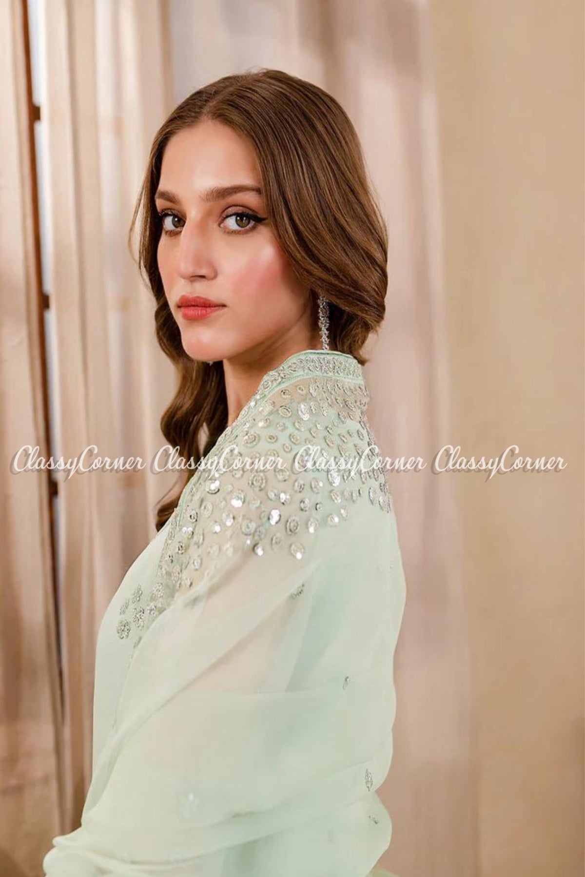 Pakistani wedding clothes for females