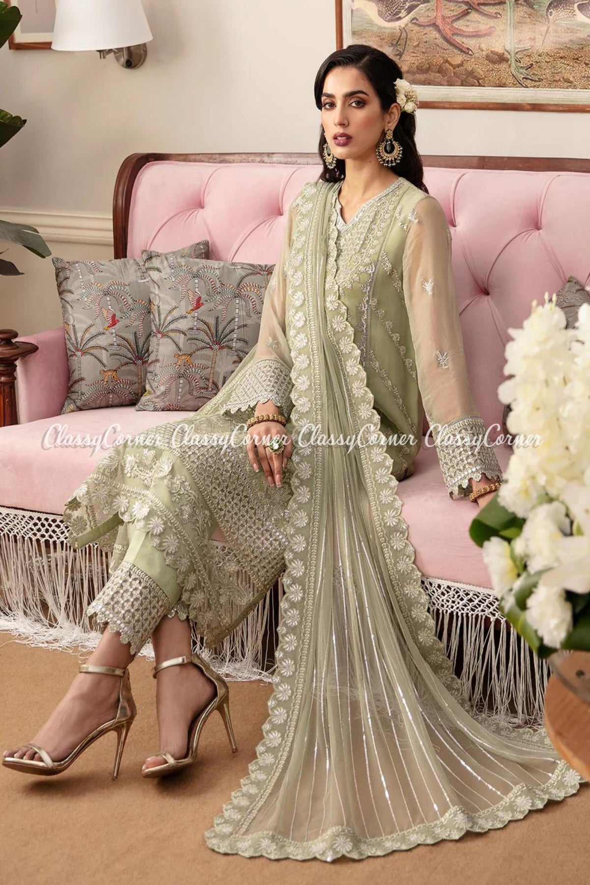 Pakistani wedding fashion for women