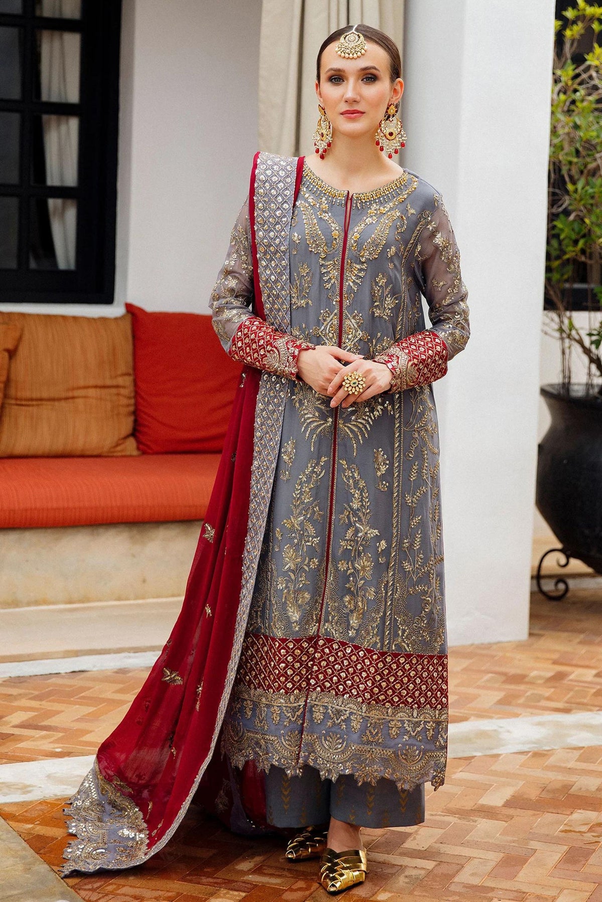 Pakistani Wedding Suits For Women