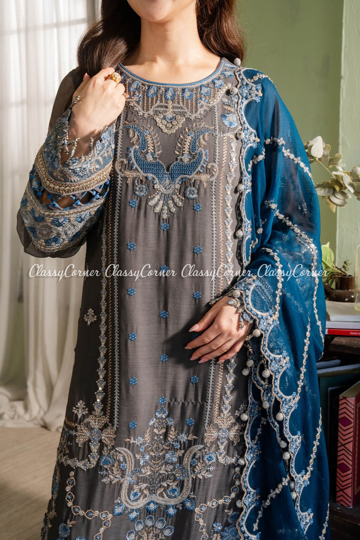 women&#39;s pakistani wedding outfits