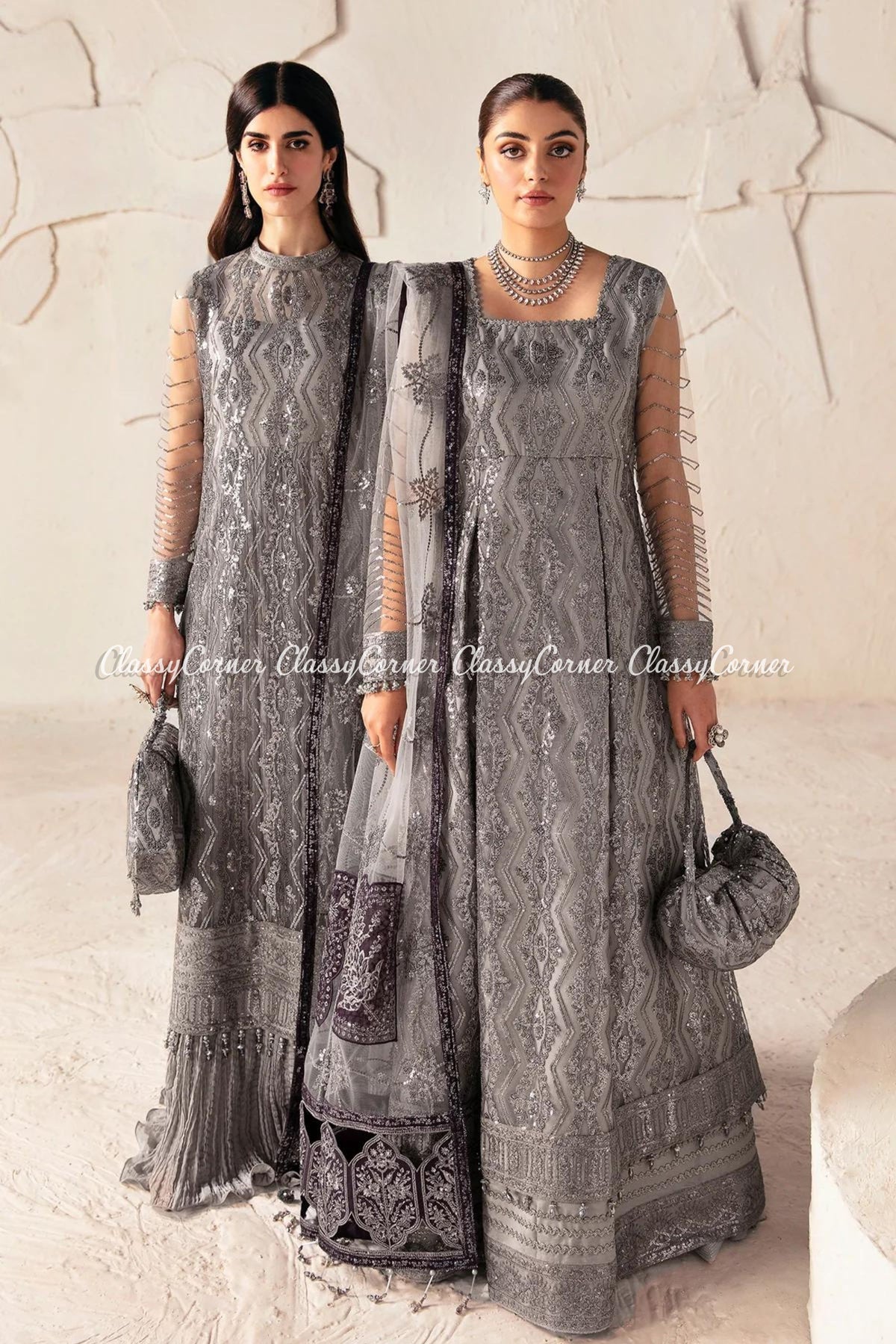 traditional pakistani wedding clothing