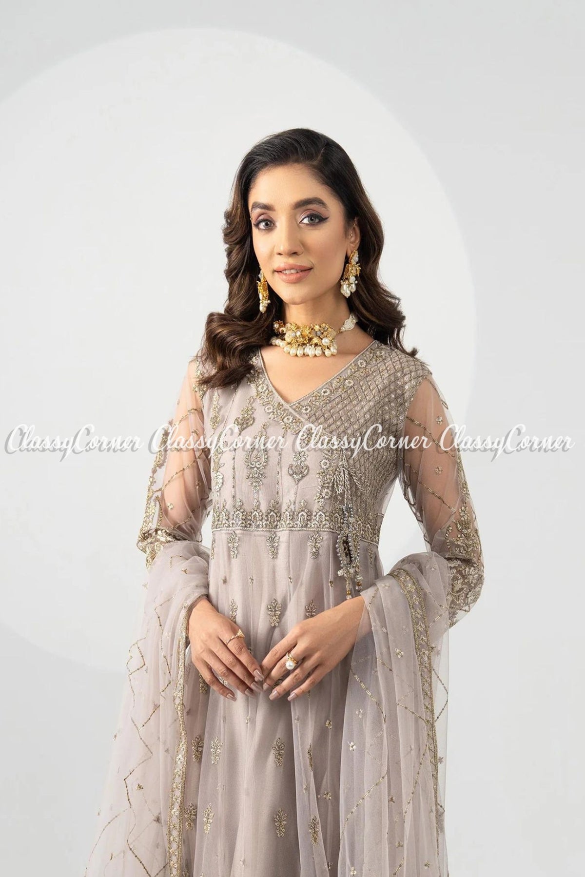 pakistani ladies wedding outfits