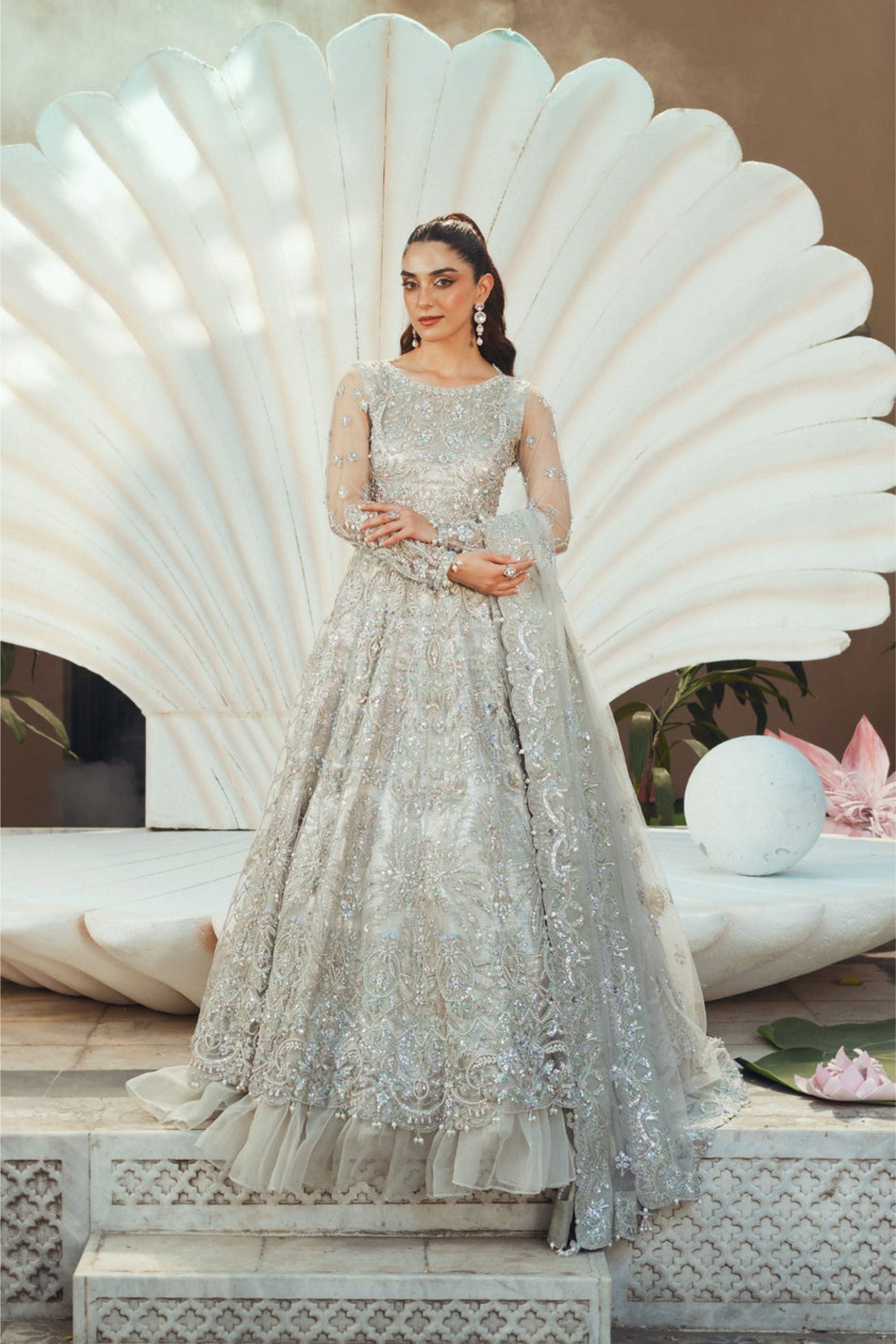 Pakistani Bridal Gown For Reception