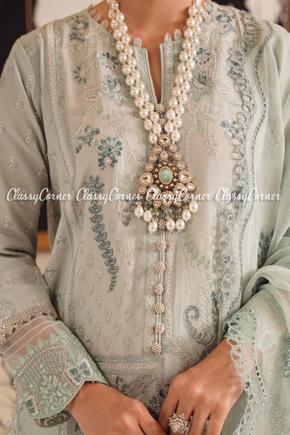 Grey Lawn Embroidered Pakistani Salwar kameez