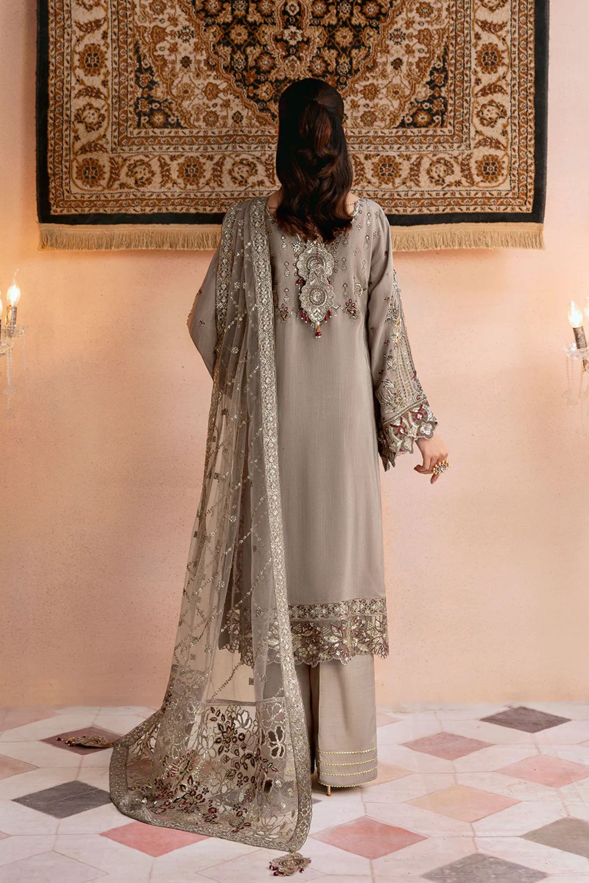 Pakistani Wedding Suits For Women