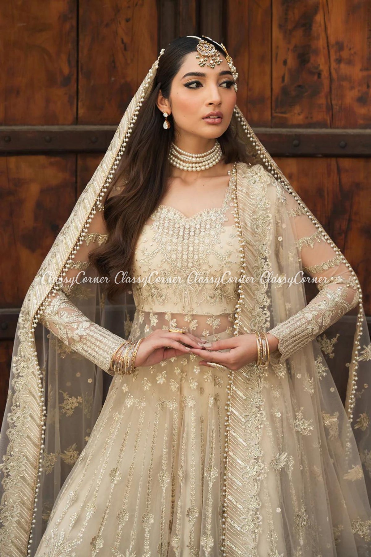 latest wedding outfits pakistani