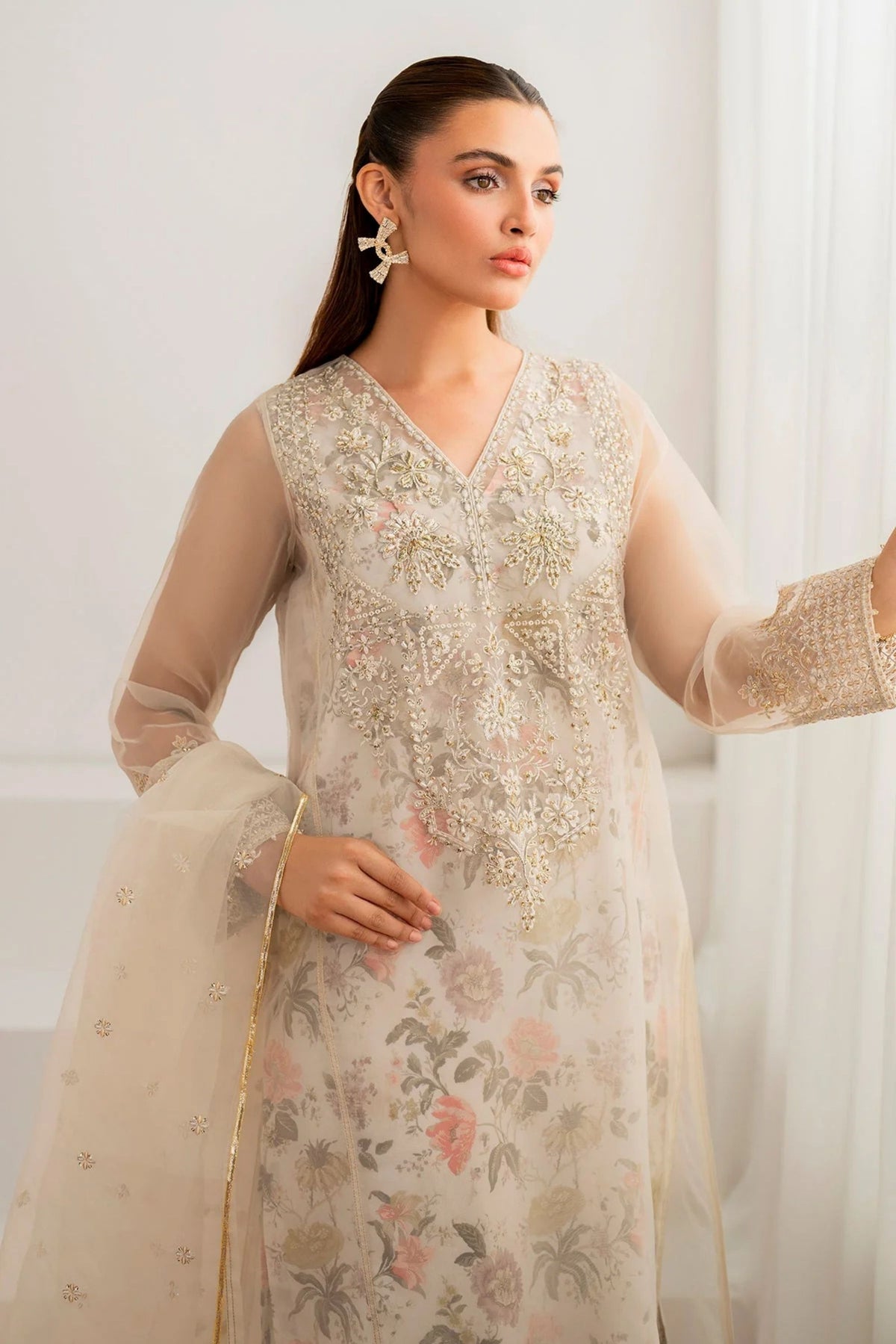 Party Dress For Pakistani Wedding 