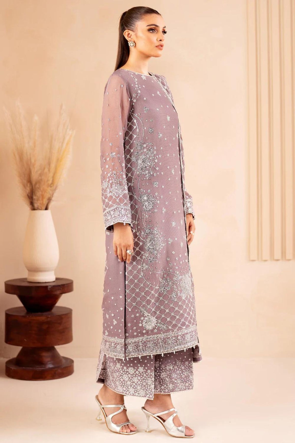 Best Pakistani Wedding Outfits 