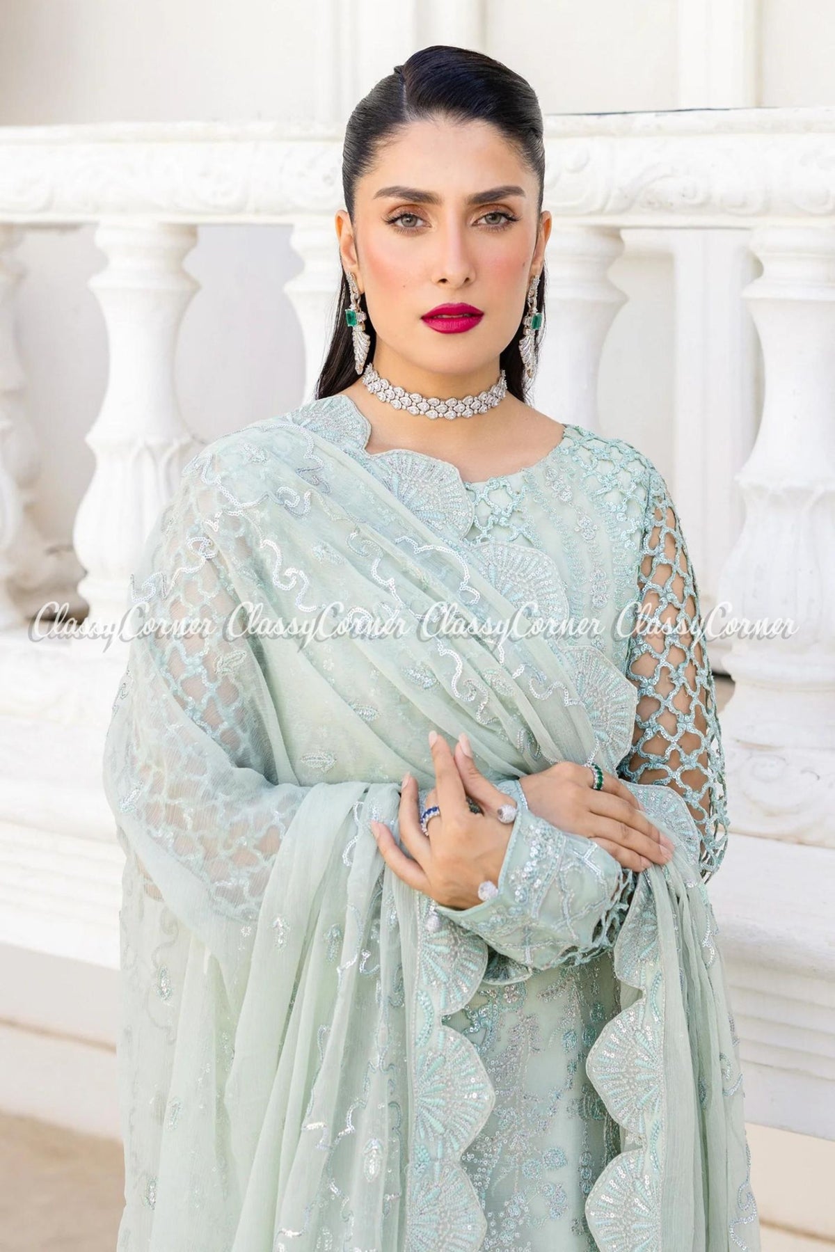 wedding wear pakistani outfits