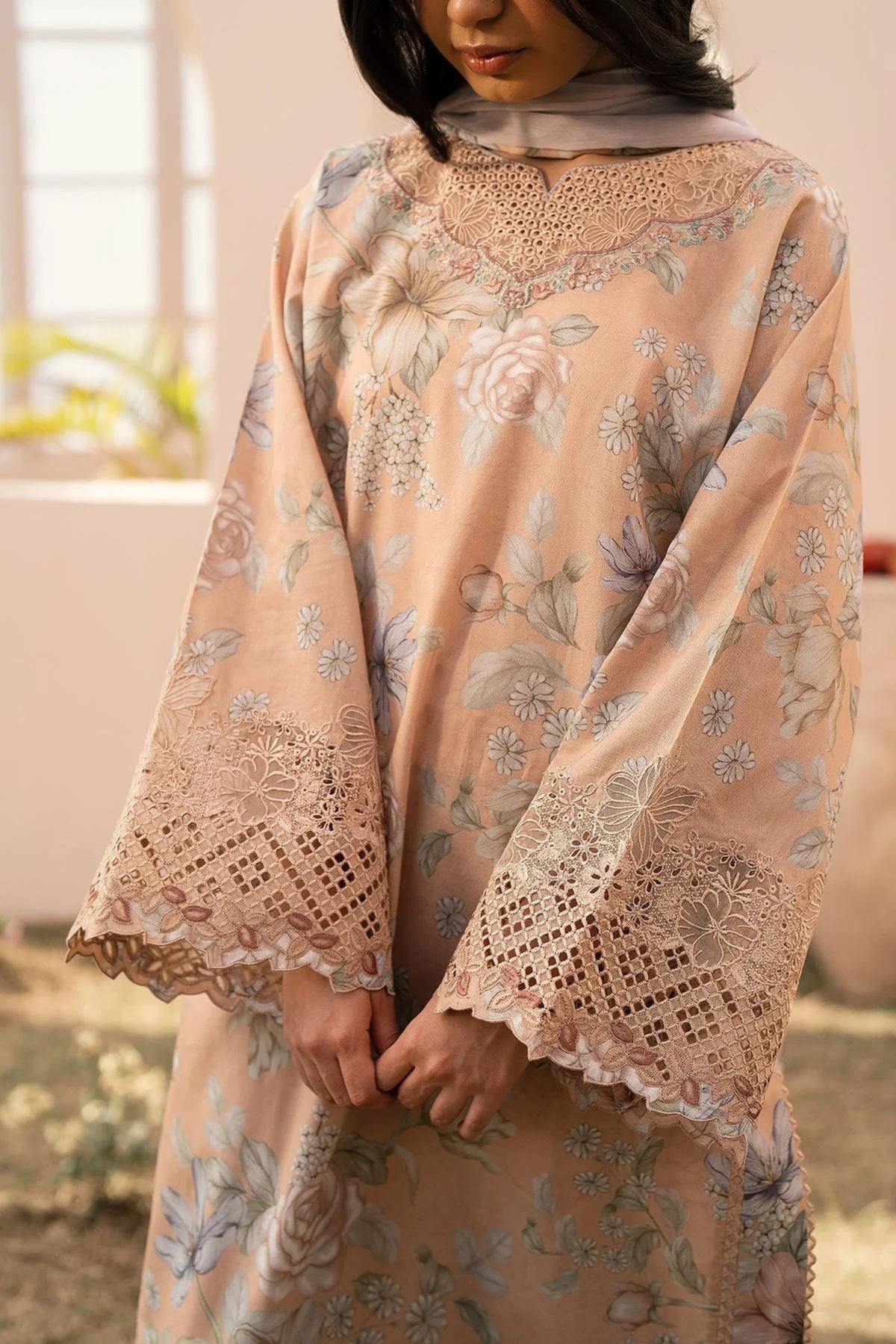 Pakistani Formal Wear Lawn Outfits 