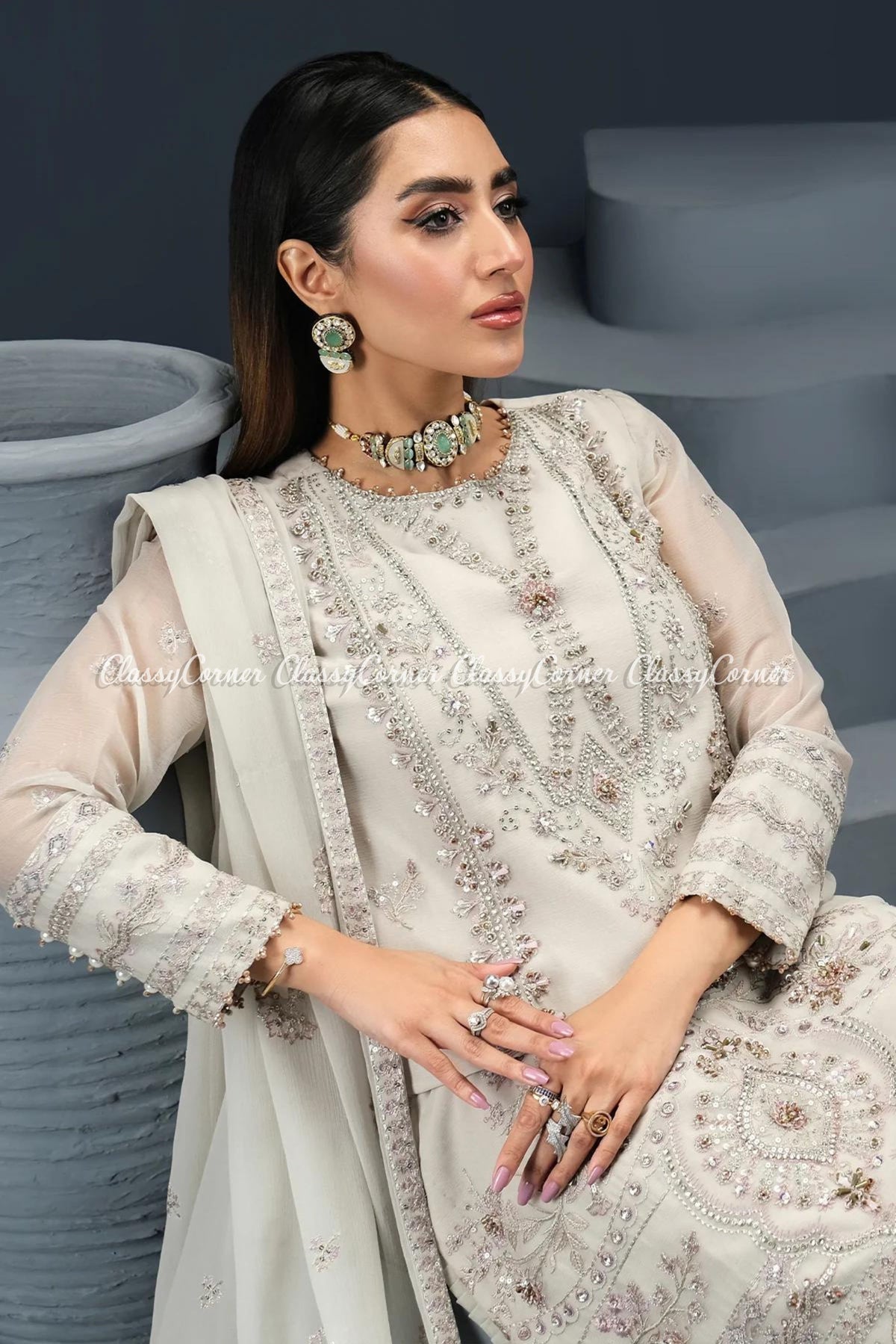 pakistani formal wear to attend wedding