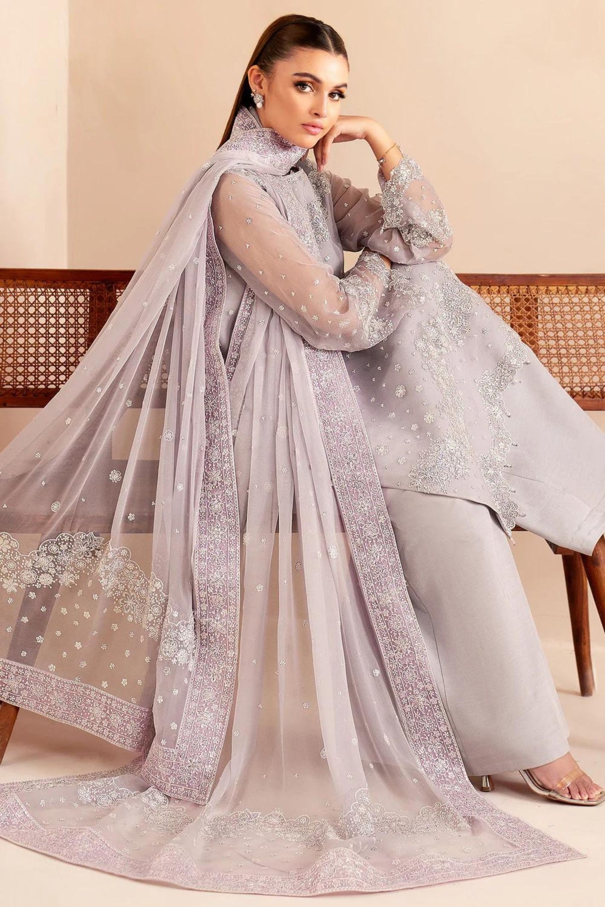 Pakistani Wedding Suits For Women Sydney AU