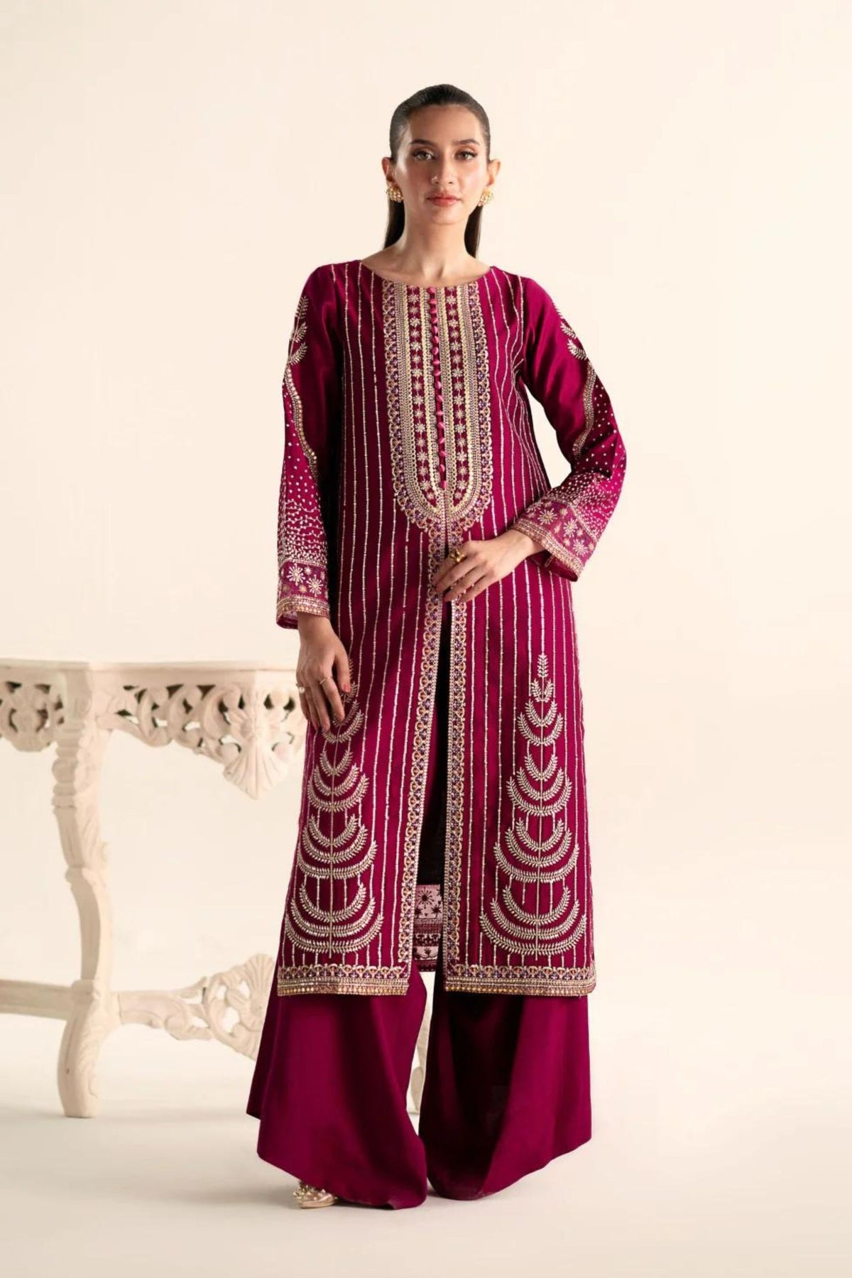 Formal Suits For Pakistani Wedding Function 