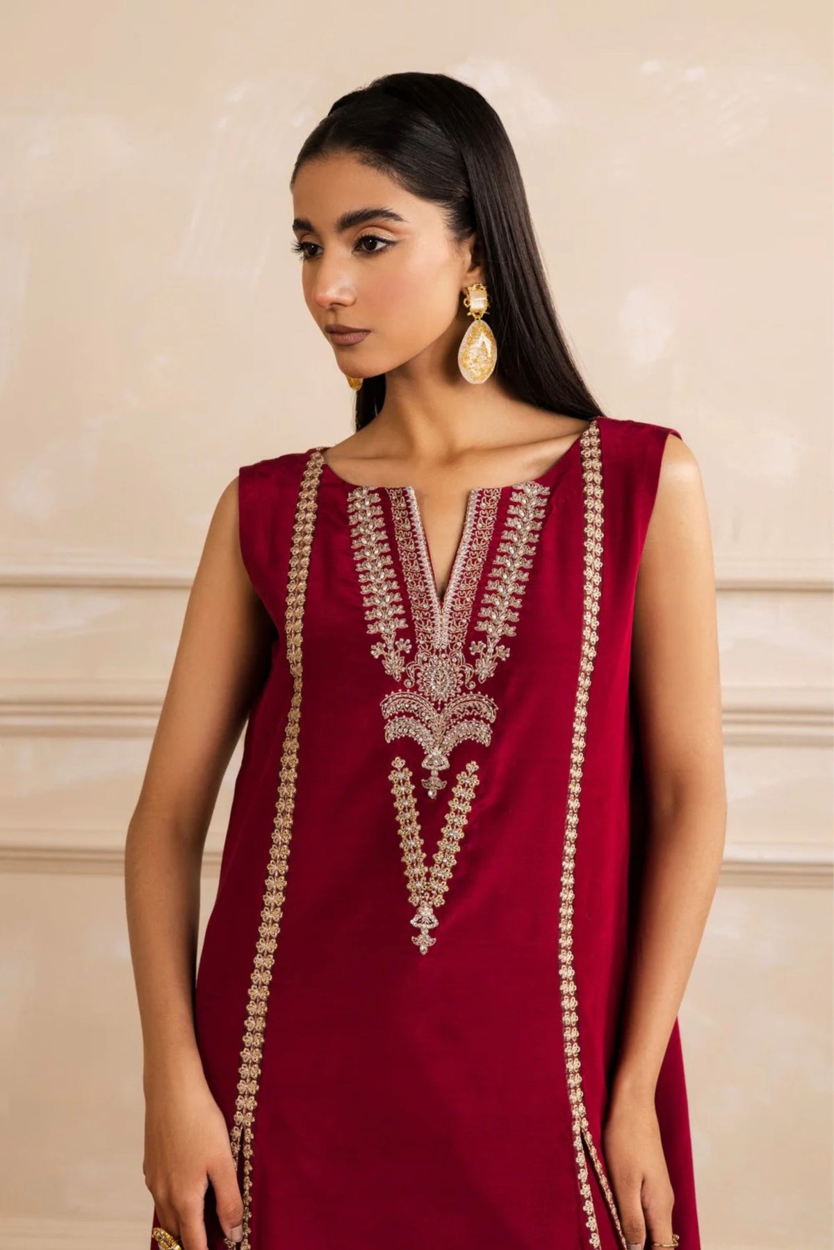 Wedding wear Pakistani outfits Online